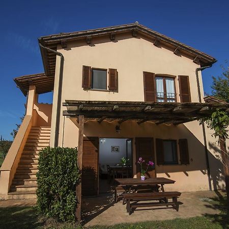 Agriturismo Olmo Bello Capodimonte Exterior foto
